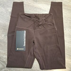 Lululemon Special Edition Align Twist Waist French Press Sz2